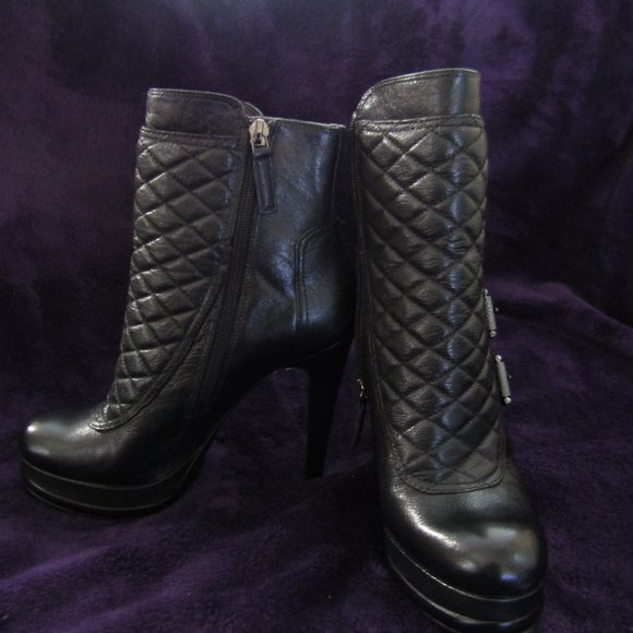 Nine West Aspida Black Quilted High Ankle Boots - Picture 3 of 7